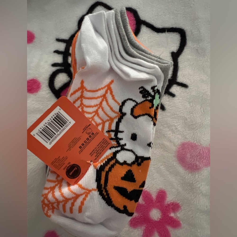 Hello kitty Halloween socks, 12 pairs, NEW!